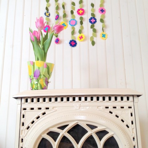Our kitchen area isn't very bright, so I had an impromptu spring has sprung photoshoot in our entryway. I had so much fun with it!