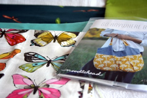 fabric and pattern for making my first bag by noodlehead