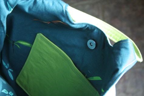 inner pocket and snap in go anywhere bag