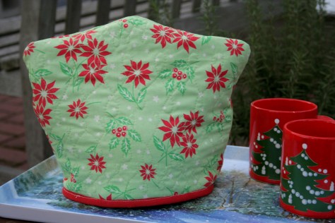 Reversible tea cozy christmas