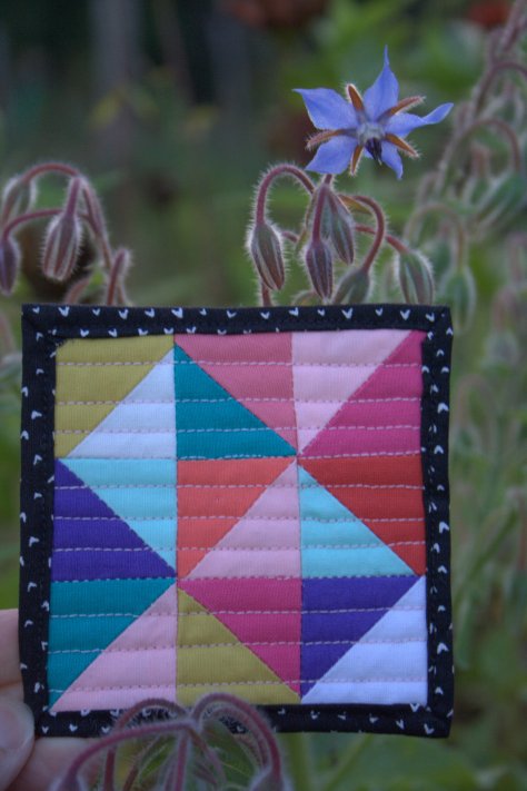 mini mini quilt by michelle bartholomew snuggles borage