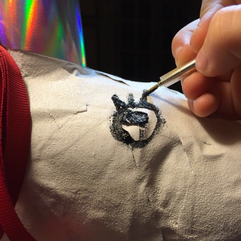 rainbow unicorn pinata eye