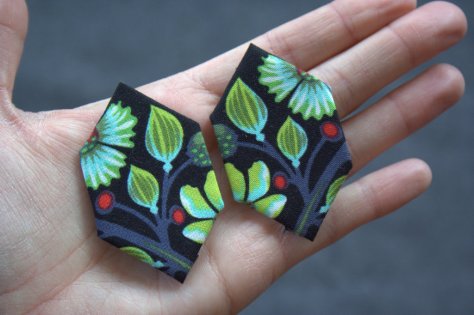 lucy boston patchwork of the crosses epp tutorial sizzix