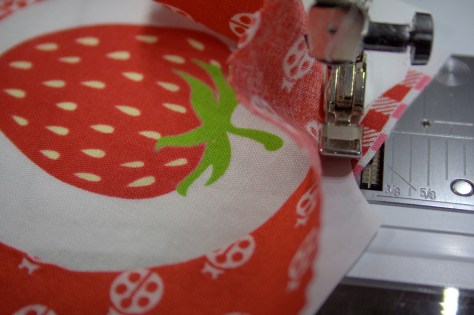 inset circles with sizzix and freezer paper eye spy