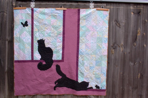 kittens at play quilt commission finish