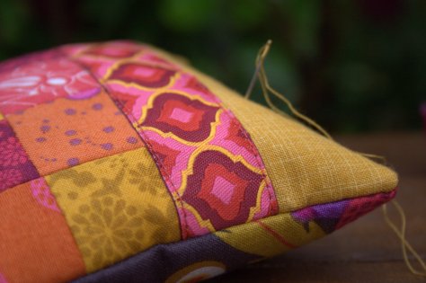 fat quarter shop pin cushion sew along