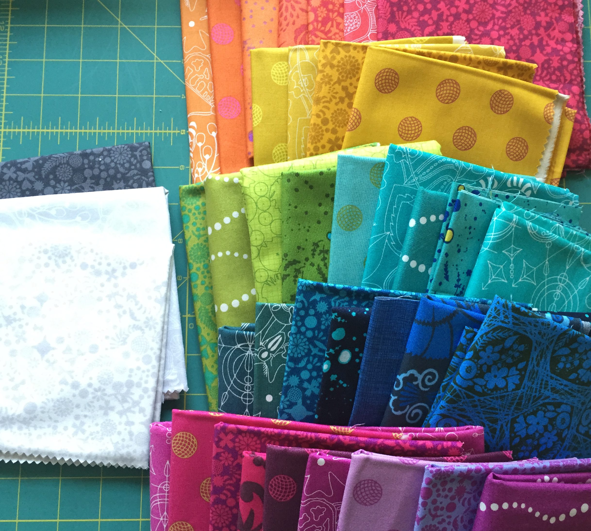 Alison Glass fabric pull for Terrazzo quilt by Lee Heinrich