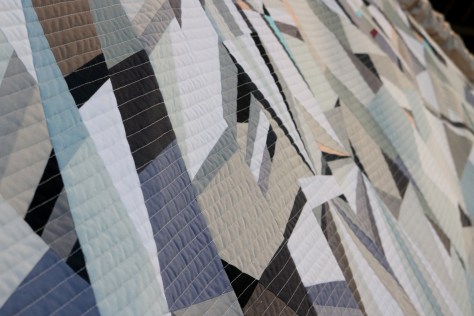 bling best in show detail