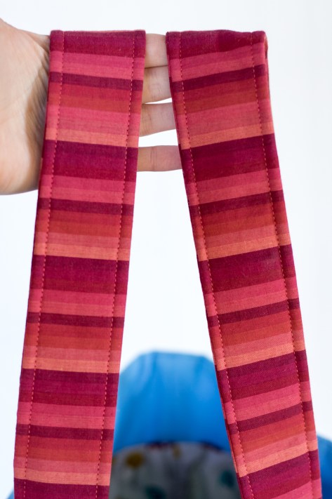 busy bag detail handles